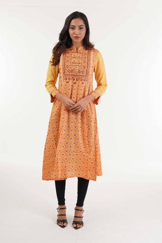 Women's ethnic : Cadium Orange & Artichoke Green printed